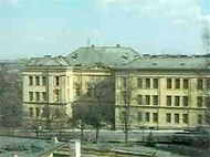 Chebské Rudolfinum - jedna z obětí spekulací - rok 1995
